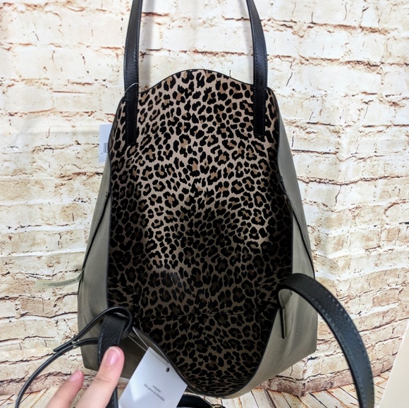 Kate Spade Leopard Arch Place Mya Reversible Tote - Picture 8 of 8